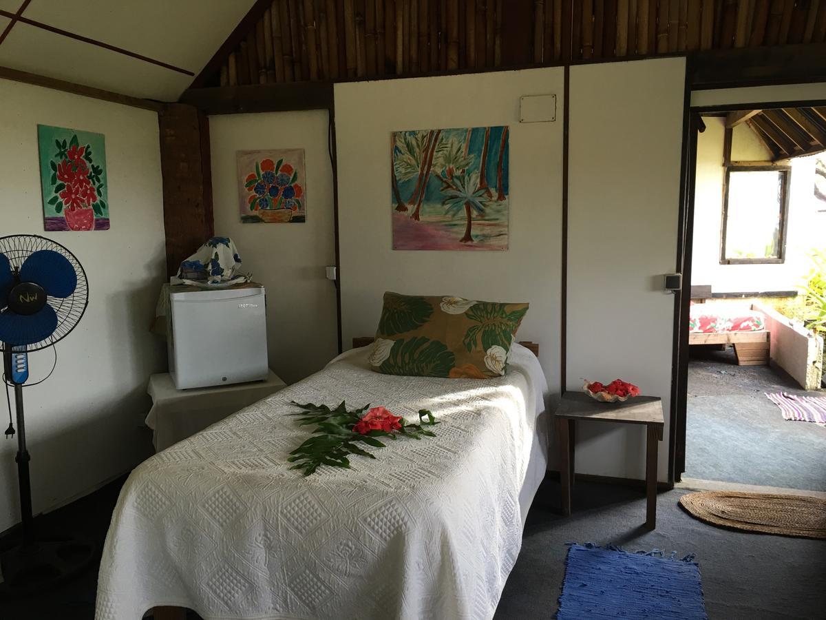 ファール Tifaifai Et Cafe Huahine Bed & Breakfast エクステリア 写真