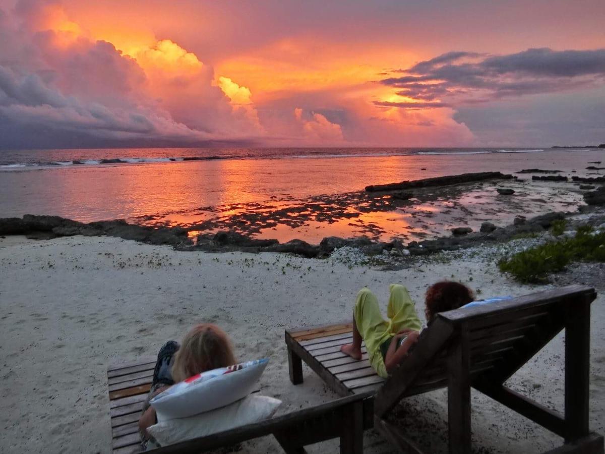 ファール Tifaifai Et Cafe Huahine Bed & Breakfast エクステリア 写真